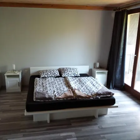 Apartament Valeria Vendeghaz